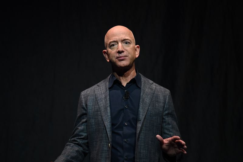 &copy; Reuters. FILE PHOTO: Founder, Chairman, CEO and President of Amazon Jeff Bezos speaks during an event about Blue Origin's space exploration plans in Washington, U.S., May 9, 2019. REUTERS/Clodagh Kilcoyne/File Photo