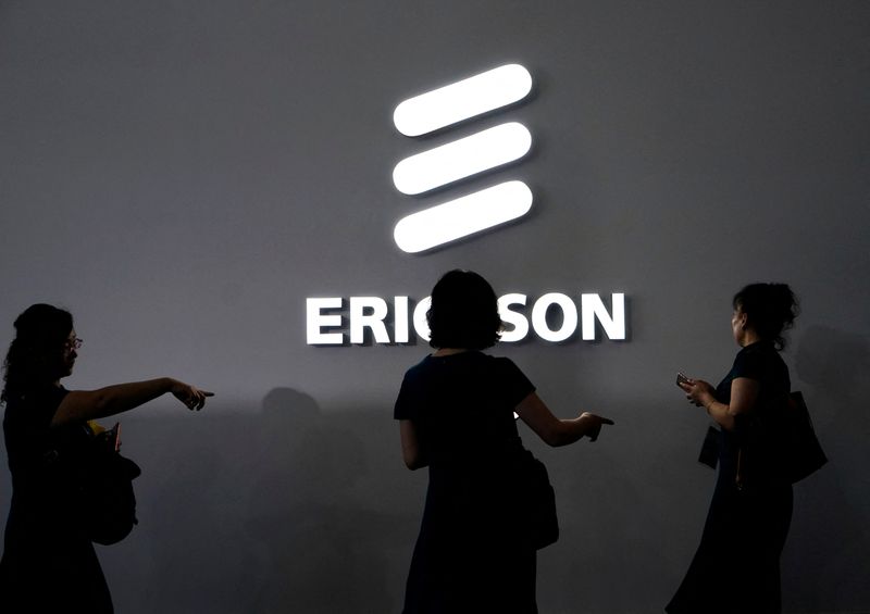 © Reuters. FILE PHOTO: An Ericsson logo is pictured at Mobile World Congress (MWC) in Shanghai, China June 28, 2019. REUTERS/Aly Song/File Photo