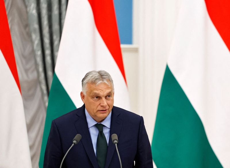 © Reuters. Hungary's Prime Minister Viktor Orban attends a press conference with Russia's President Vladimir Putin following their meeting in Moscow, Russia July 5, 2024. REUTERS/Evgenia Novozhenina