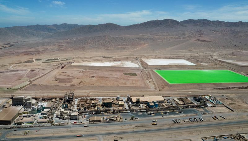 ©Reuters.  A drone shot of US lithium producer Albemarle's lithium conversion plant in La Negra, Antofagasta, Chile, March 2, 2024. REUTERS/Cristian Rudolffi/File photo