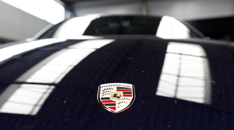 &copy; Reuters. FILE PHOTO: The Porsche Logo is seen in Gilching near Munich, Germany July 28, 2017. REUTERS/Michaela Rehle/File Photo