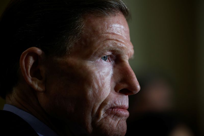 © Reuters. U.S. Senator Richard Blumenthal (D-CT) listens during the weekly Democratic news conference at the U.S. Capitol on Capitol Hill in Washington, U.S., March 28, 2023. REUTERS/Evelyn Hockstein/File Photo