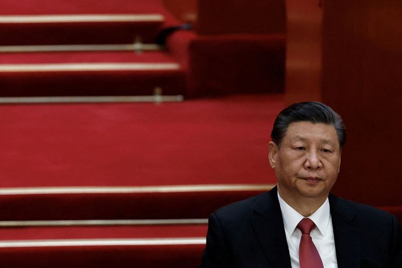 © Reuters. FILE PHOTO: Chinese President Xi Jinping attends the closing session of the National People's Congress (NPC) at the Great Hall of the People in Beijing, China March 11, 2024. REUTERS/Tingshu Wang/File Photo