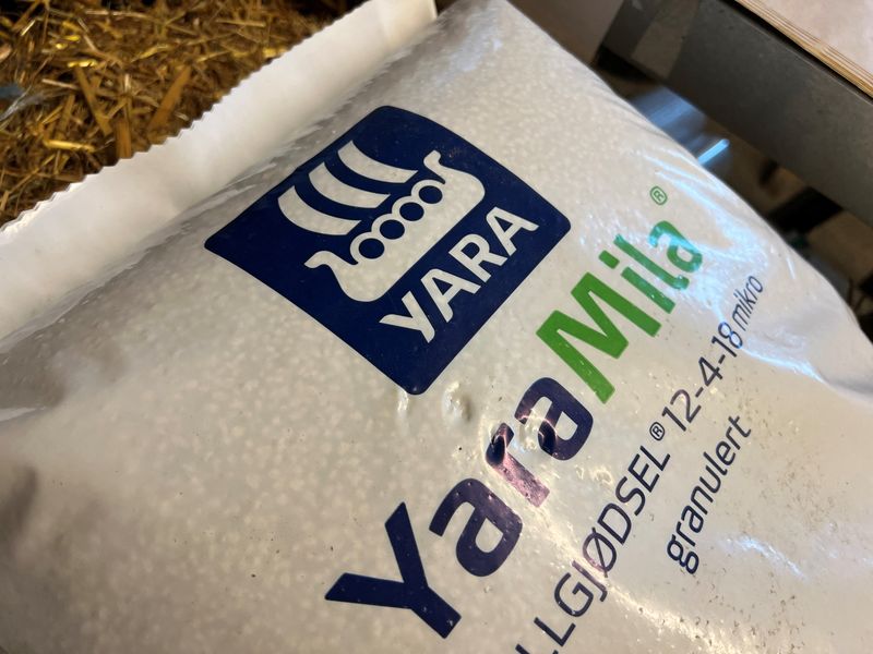&copy; Reuters. A bag containing Yara granulated NPK fertiliser in seen in Nesoddenn, Norway February 17, 2023. REUTERS/Victoria Klesty