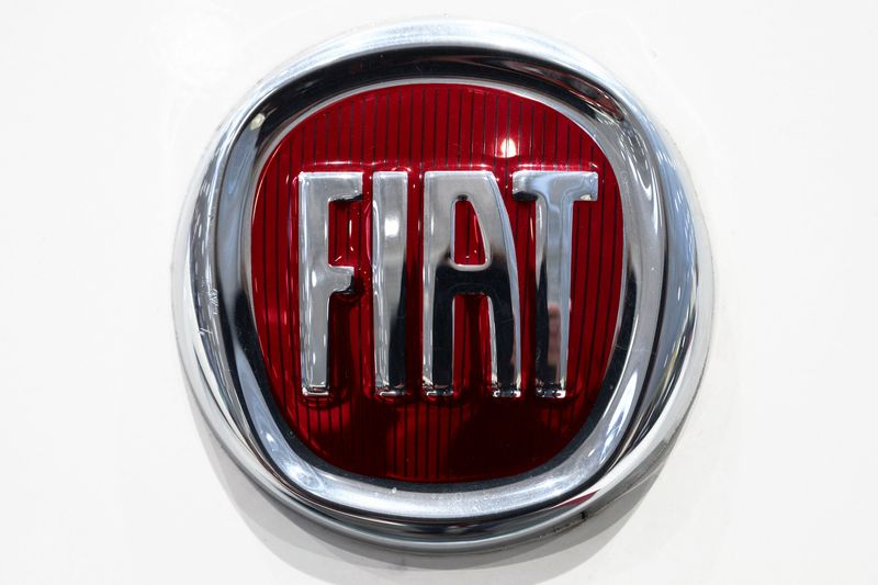 &copy; Reuters. Logo Fiat a Roma. 9 settembre 2023. REUTERS/Guglielmo Mangiapane/File Photo