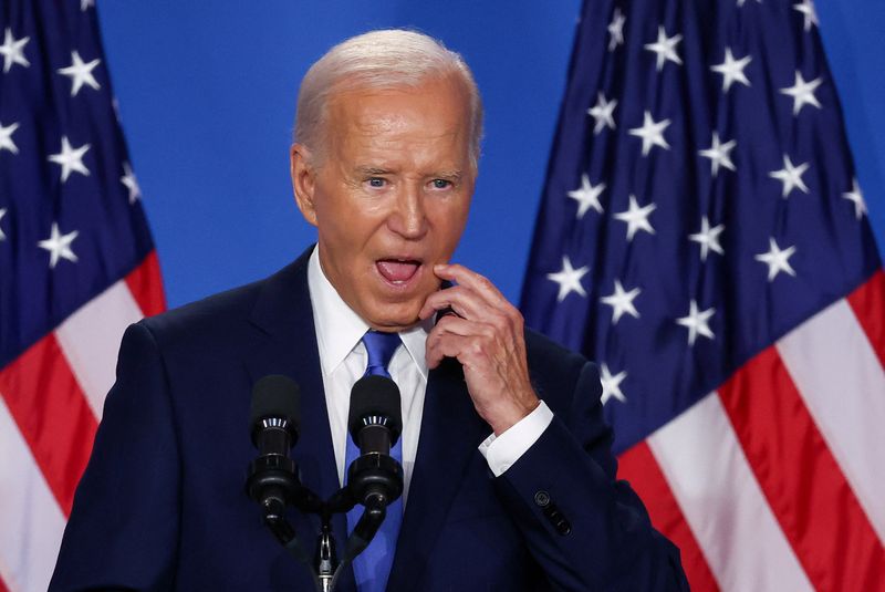 &copy; Reuters. Il presidente degli Stati Uniti Joe Biden tiene una conferenza stampa durante il vertice per il 75° anniversario della Nato, a Washington, Usa, 11 luglio 2024. REUTERS/Yves Herman