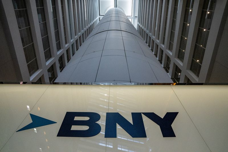 © Reuters. The office of BNY Mellon investment banking company is pictured in New York City, U.S., July 10, 2024.REUTERS/David 'Dee' Delgado