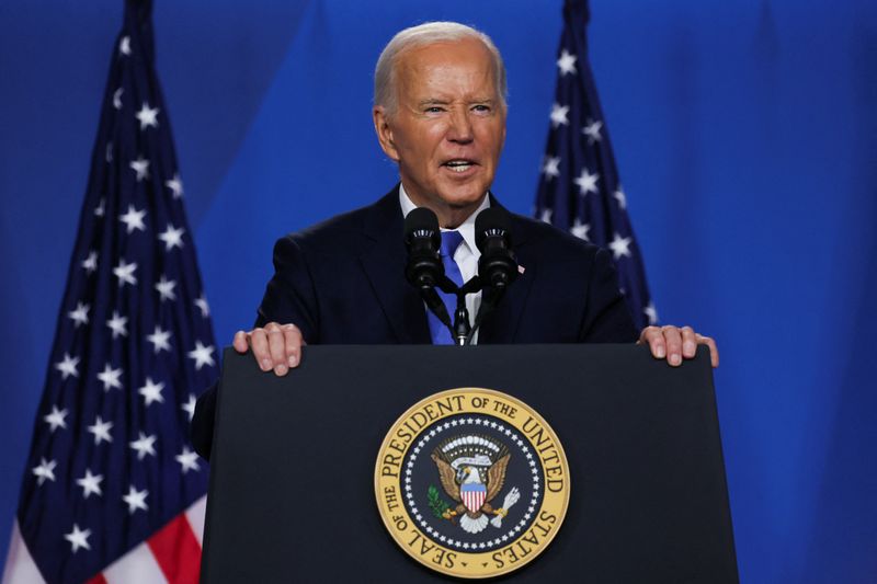 © Reuters. U.S. President Joe Biden attends a press conference during NATO's 75th anniversary summit, in Washington, U.S., July 11, 2024. REUTERS/Leah Millis