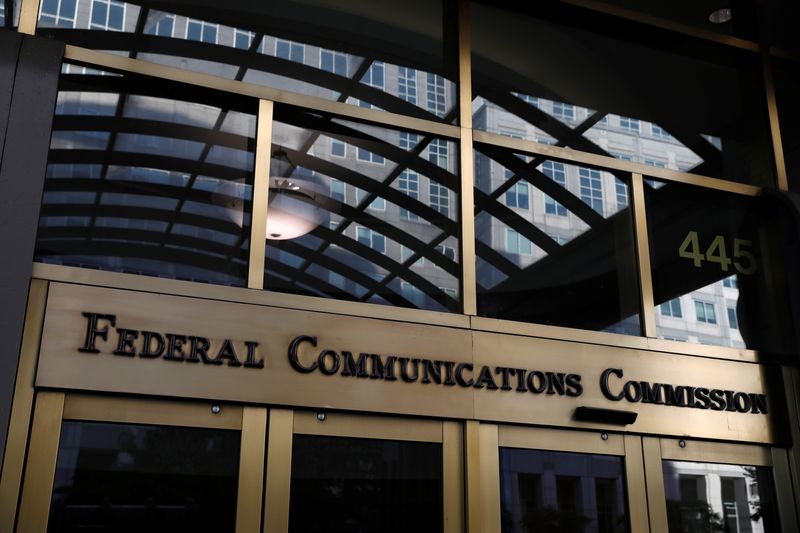 © Reuters. FILE PHOTO: Notice boards are seen at the Federal Communications Commission headquarters in Washington, DC, U.S., August 29, 2020. REUTERS/Andrew Kelly/File photo