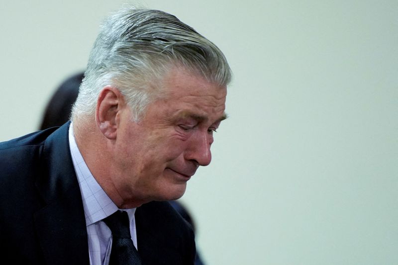 © Reuters. Actor Alec Baldwin reacts during his trial on involuntary manslaughter at Santa Fe County District Court in Santa Fe, New Mexico, on July 12, 2024. In October 2021, on the New Mexico set of the Western movie 