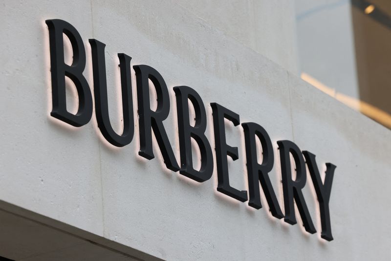 © Reuters. A Burberry logo displayed outside its store on New Bond Street in London, Britain, July 15, 2024. REUTERS/Hollie Adams