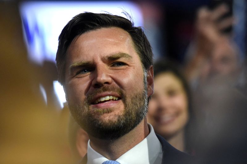 &copy; Reuters. Republican vice presidential candidate J.D. Vance arrives for Day 1 of the Republican National Convention (RNC), at the Fiserv Forum in Milwaukee, Wisconsin, U.S., July 15, 2024. REUTERS/Callaghan O'hare/