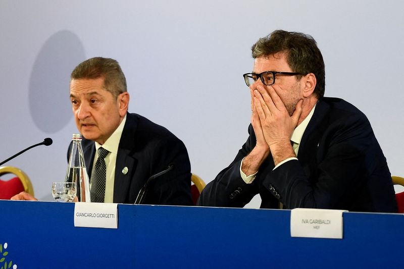 © Reuters. FILE PHOTO: Italy's Minister of Economy and Finance Giancarlo Giorgetti holds a press conference on the final day of the G7 Finance Ministers and Central Bank Governors' Meeting in Stresa, Italy May 25, 2024. REUTERS/Massimo Pinca/File Photo