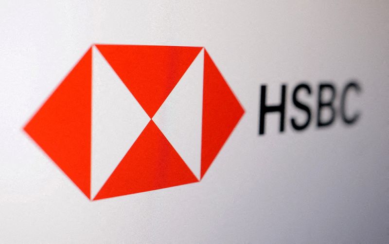 © Reuters. ẢNH TẬP TIN: Logo HSBC được nhìn thấy trong hình minh họa này được chụp vào ngày 22 tháng 12 năm 2023. REUTERS/Dado Ruvic/Minh họa/Ảnh tập tin