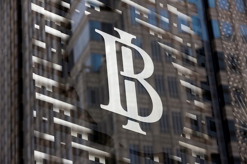 &copy; Reuters. FILE PHOTO: Bank Indonesia's logo is seen at Bank Indonesia headquarters in Jakarta, Indonesia, January 17, 2019. REUTERS/Willy Kurniawan/File photo