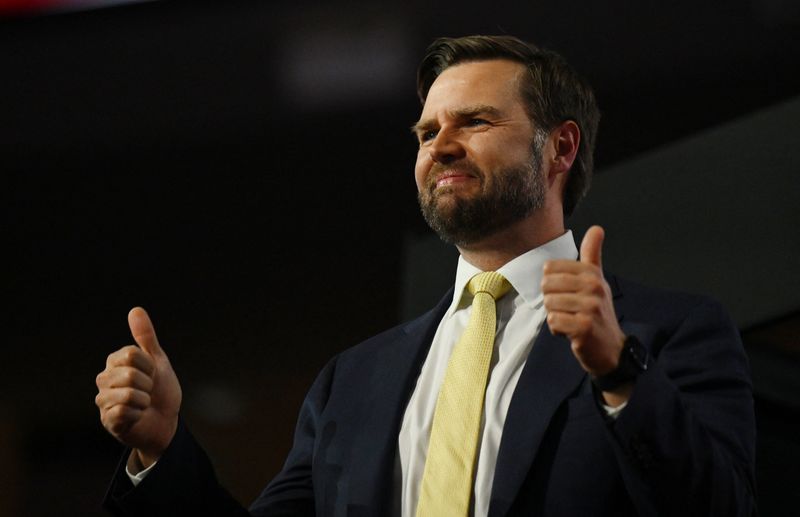 &copy; Reuters. Republican vice presidential nominee J.D. Vance gestures during Day 2 of the Republican National Convention (RNC), at the Fiserv Forum in Milwaukee, Wisconsin, U.S., July 16, 2024. REUTERS/Callaghan O'hare