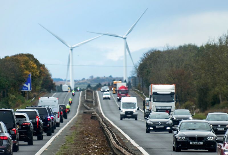 &copy; Reuters. File photo: A highway in Glasgow, Scotland, Britain, November 1, 2021.  Brendan Smialowski/Pool via REUTERS/File photo