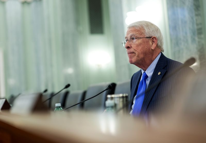 © Reuters. FILE PHOTO: U.S. Sen. Roger Wicker (R-MS) participates in a Senate Commerce, Science, and Transportation subcommittee on Consumer Protection, Product Safety, and Data Security hearing to examine COVID-19 fraud and price gouging, in the Russell Senate Office Building, in Washington, D.C., U.S. February 1, 2022. Anna Moneymaker/Pool via REUTERS/File Photo