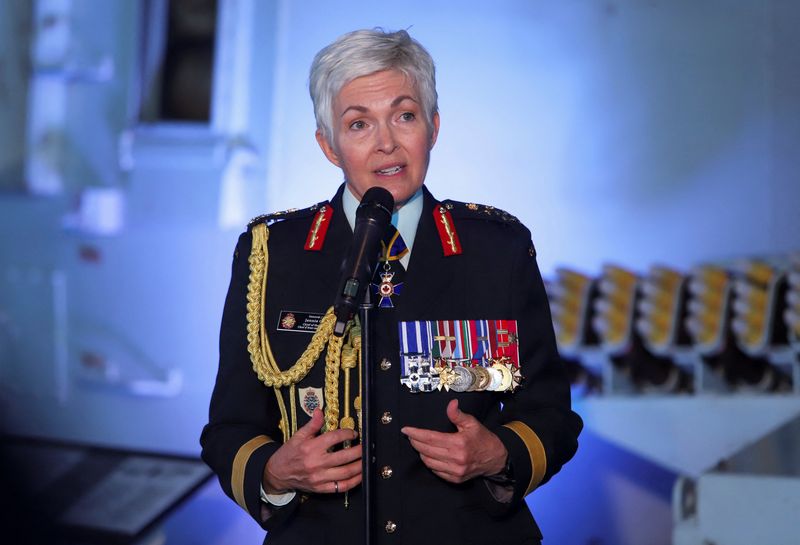 © Reuters. General Jennie Carignan speaks to reporters after a change of command ceremony where she replaced General Wayne Eyre as the Canadian Armed Forces new chief of defence staff, in Ottawa, Ontario, Canada July 18, 2024. REUTERS/Patrick Doyle