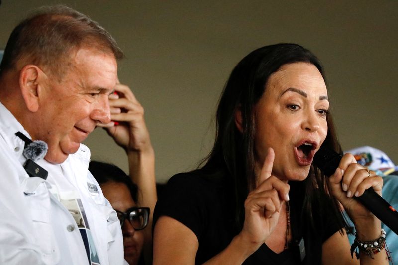 &copy; Reuters. Líder da oposição da Venezuela, María Corina Machado, discursa em universidade em Caracasn14/07/2024nREUTERS/Leonardo Fernandez Viloria