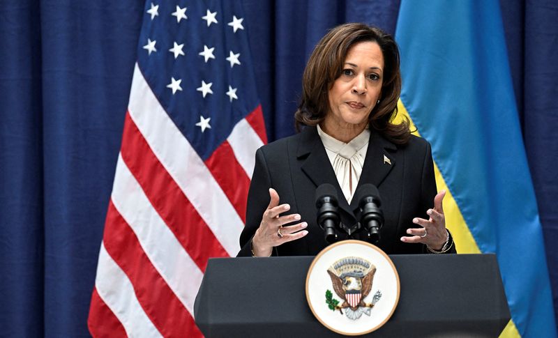 © Reuters. FILE PHOTO: US Vice President Kamala Harris and Ukrainian President Volodymyr Zelensky (not pictured) give a joint press conference at the Munich Security Conference (MSC) in Munich, southern Germany February 17, 2024. TOBIAS SCHWARZ/Pool via REUTERS/File Photo