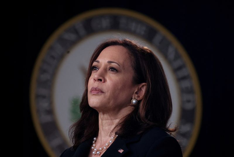 © Reuters. FILE PHOTO: U.S. Vice President Kamala Harris attends an infrastructure event addressing high speed internet in the Eisenhower Executive Office Building's South Court Auditorium at the White House in Washington, U.S., June 3, 2021. REUTERS/Evelyn Hockstein/File Photo