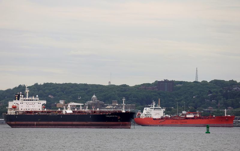 &copy; Reuters. FILE PHOTO: Oil tankers the Yamilah III and the Bow Gemini are seen anchored in New York Harbor in New York City, U.S., May 24, 2022.  REUTERS/Brendan McDermid/File Photo