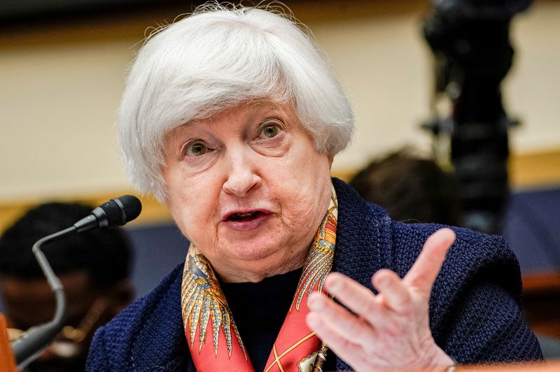 &copy; Reuters. FILE PHOTO: U.S. Treasury Secretary Janet Yellen testifies before the House Financial Services Committee regarding the department’s annual report on the international financial system, on Capitol Hill in Washington, U.S. July 9, 2024. REUTERS/Ken Cedeno