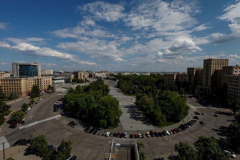 &copy; Reuters. FILE PHOTO: A general view of central Kharkiv, amid Russia's attack on Ukraine, May 20, 2024. REUTERS/Valentyn Ogirenko/File Photo