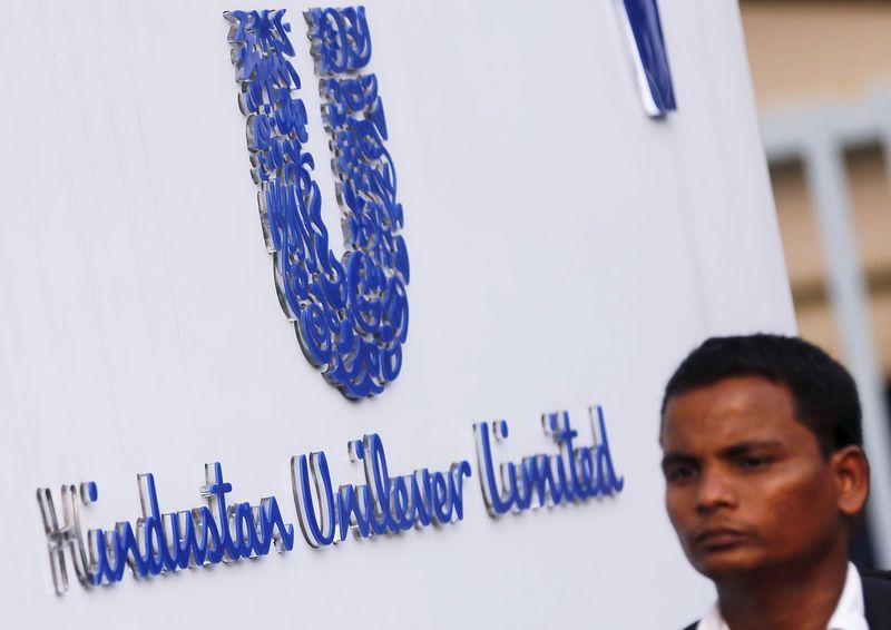 &copy; Reuters. FILE PHOTO: A pedestrian walks past the logo of Hindustan Unilever Limited (HUL) at its headquarters in Mumbai, India, October 14, 2015. REUTERS/Shailesh Andrade/File Photo