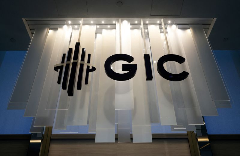 &copy; Reuters. FILE PHOTO: A signage of Singapore’s sovereign wealth fund GIC is pictured at their office in Singapore July 13, 2023. REUTERS/Edgar Su/File Photo