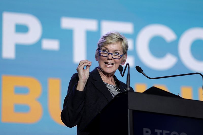 &copy; Reuters. Jennifer Granholm, U.S. Secretary of Energy, delivers a keynote address during the opening event of the fifth meeting of the Partnership for Transatlantic Energy and Climate Cooperation (P-TECC) in Bucharest, Romania, July 23, 2024. Inquam Photos/Octav Ga