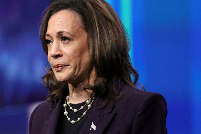 © Reuters. U.S. Vice President Kamala Harris attends the American Federation of Teachers' 88th national convention in Houston, Texas, U.S. July 25, 2024. REUTERS/Kaylee Greenlee Beal