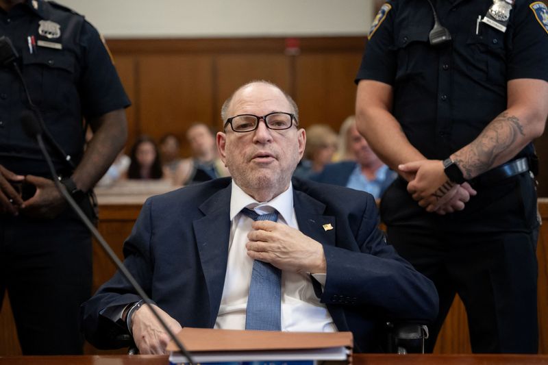 © Reuters. Former film producer Harvey Weinstein appears in court in New York, U.S.,  July 19, 2024. Adam Gray/Pool via REUTERS/File Photo