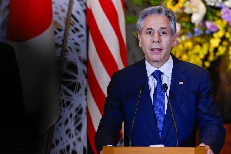 © Reuters. U.S. Secretary of State Antony Blinken speaks during a press conference with Japanese Defense Minister Minoru Kihara, Japanese Foreign Minister Yoko Kamikawa and U.S. Secretary of Defense Lloyd Austin at the Iikura Guest House of the Foreign Ministry on the day of the Japan-U.S. two-plus-two Foreign and Defense Ministers meeting of Security Consultative Committee (SCC), in Tokyo, Japan, July 28, 2024.     David Mareuil/Pool via REUTERS