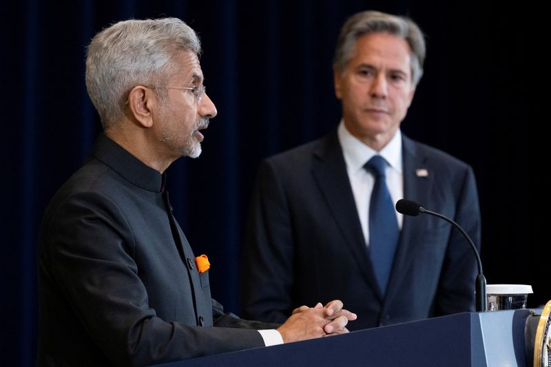 &copy; Reuters. FILE PHOTO: U.S. Secretary of State Antony Blinken and India's Foreign Minister Subrahmanyam Jaishankar hold a news conference at the State Department in Washington, U.S., September 27, 2022. Saul Loeb/Pool via REUTERS/File Photo