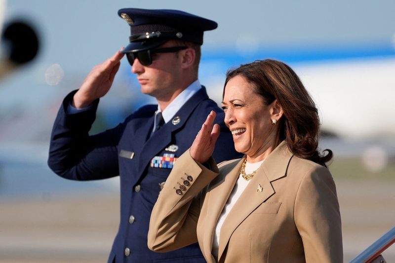 © Reuters. Joint Base Andrews, Maryland, July 27, 2024. Stephanie Scarbrough/Pool via REUTERS