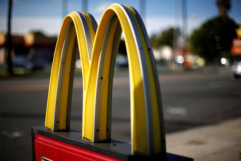 &copy; Reuters. FILE PHOTO: The logo of McDonald's (MCD) is seen in Los Angeles, California, United States, April 22, 2016. REUTERS/Lucy Nicholson/File Photo