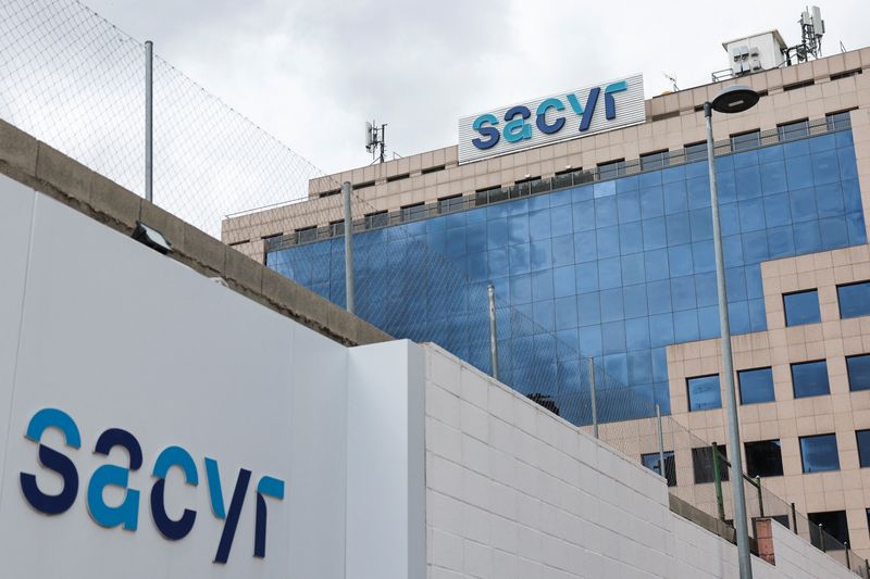 Sacyr hires Santander and Deutsche Bank as advisers to find partner