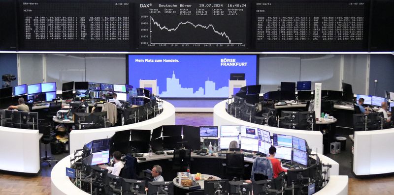 &copy; Reuters. FILE PHOTO: The German share price index DAX graph is pictured at the stock exchange in Frankfurt, Germany, July 29, 2024.     REUTERS/Staff/File Photo