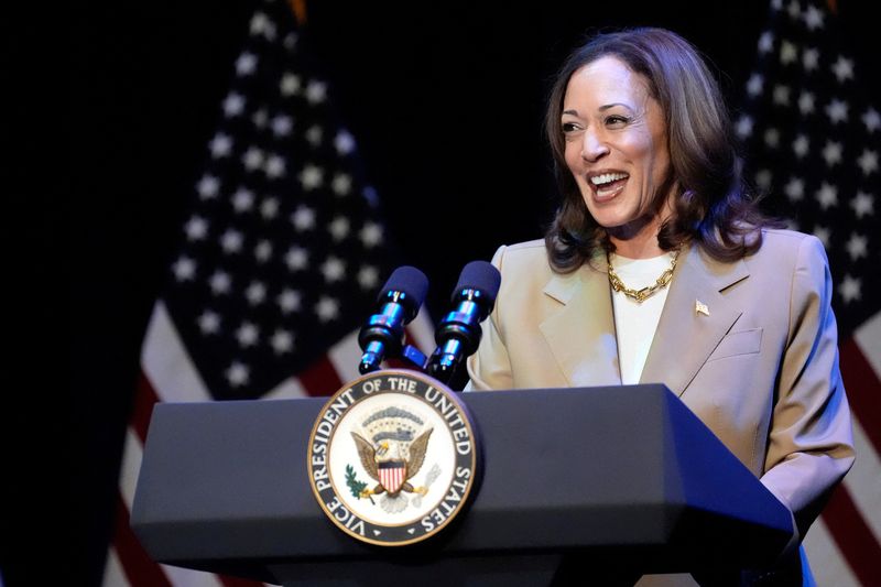 &copy; Reuters. FILE PHOTO: U.S. Vice President Kamala Harris delivers remarks at a campaign event in Pittsfield, Mass., U.S.,  July 27, 2024.  Stephanie Scarbrough/Pool via REUTERS/File Photo