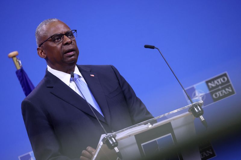 &copy; Reuters. FILE PHOTO: U.S. Defense Secretary Lloyd Austin attends a press conference during a NATO defence ministers' meeting at the Alliance's headquarters in Brussels, Belgium June 14, 2024. REUTERS/Johanna Geron/File Photo