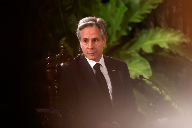 &copy; Reuters. U.S. Secretary of State Antony Blinken listens as he meets with Philippine President Ferdinand Marcos Jr., at the Malacanang presidential palace in Manila, Philippines on Tuesday. July 30, 2024. Basilio Sepe/Pool via REUTERS/File Photo