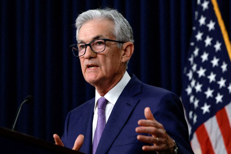 &copy; Reuters. FILE PHOTO: Federal Reserve Chair Jerome Powell delivers remarks during a press conference in Washington, U.S., June 12, 2024. REUTERS/Evelyn Hockstein/File Photo