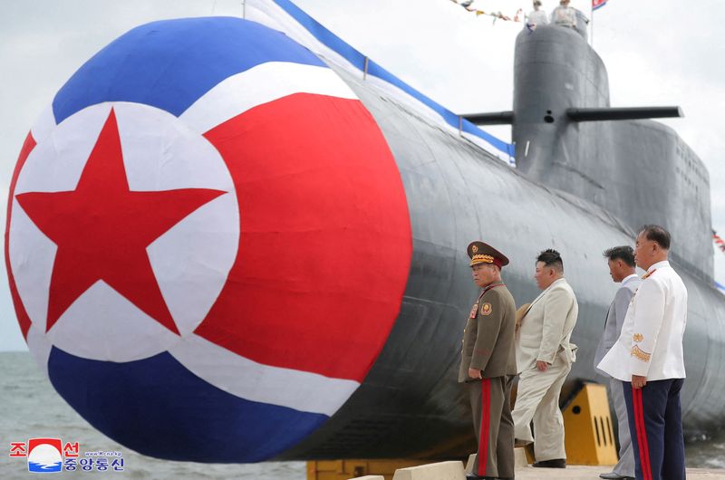 © Reuters. FILE PHOTO: North Korean leader Kim Jong Un attends what state media report was a launching ceremony for a new tactical nuclear attack submarine in North Korea, in this picture released by North Korea's Korean Central News Agency (KCNA) on September 8, 2023.   KCNA via REUTERS  