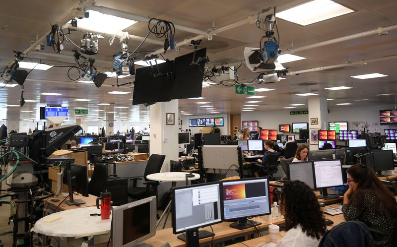 © Reuters. General views inside and outside of Thomson Reuters offices in Canary Wharf, London, Britain August 1, 2019. REUTERS/Toby Melville/File Photo