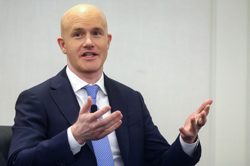 © Reuters. Brian Armstrong, chairman and CEO of Coinbase, speaks during the Piper Sandler Global Exchange and FinTech Conference in New York City, U.S., June 7, 2023. REUTERS/Brendan McDermid/ File Photo