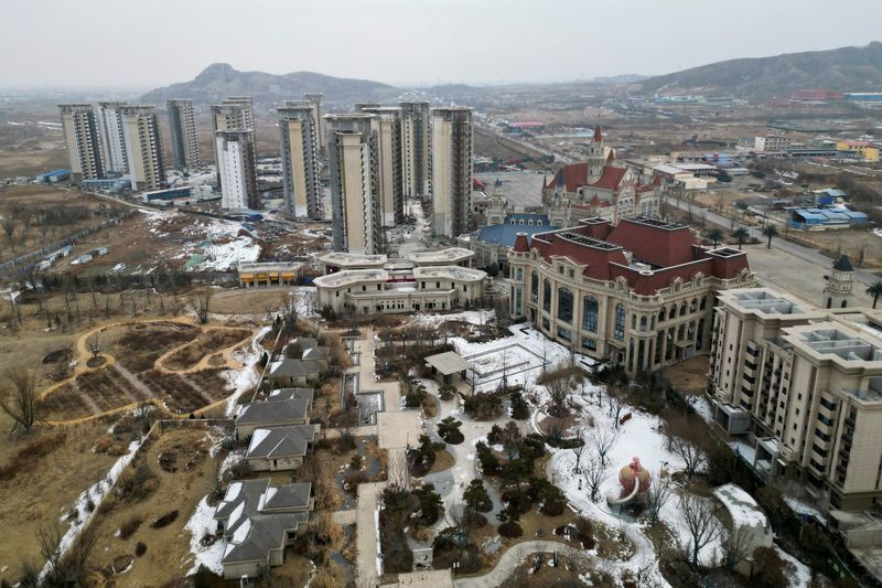 &copy; Reuters. FILE PHOTO: An aerial view of an unfinished residential development by China Evergrande Group in the outskirts of Shijiazhuang, Hebei province, China February 1, 2024. REUTERS/Tingshu Wang/File Photo