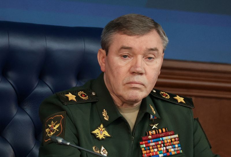 © Reuters. FILE PHOTO: Chief of the General Staff of Russian Armed Forces Valery Gerasimov attends an expanded meeting of the Defence Ministry Board at the National Defence Control Centre in Moscow, Russia December 19, 2023. Sputnik/Mikhail Klimentyev/Kremlin via REUTERS/File Photo