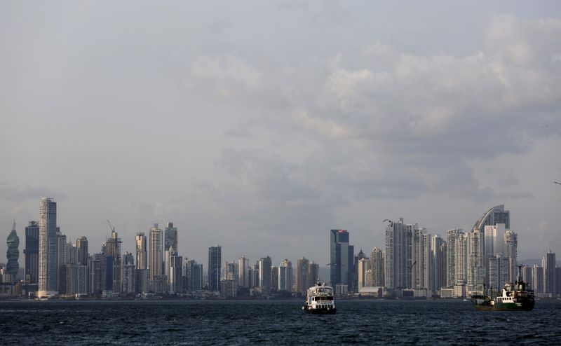 © Reuters. FILE PHOTO: A general view of the skyline of Panama City, Panama April 7, 2016. REUTERS/Carlos Jasso/File Photo